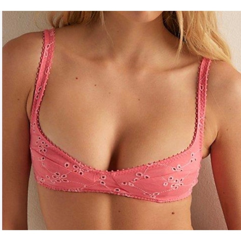 Intimately Free People Pink Eyelet Bralette Floral Scallop Trim Medium